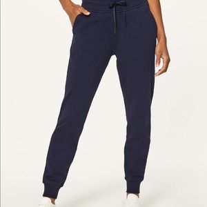 Lululemon joggers
